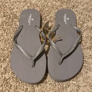 American Eagle Outfitters Flip Flops Size 7/8